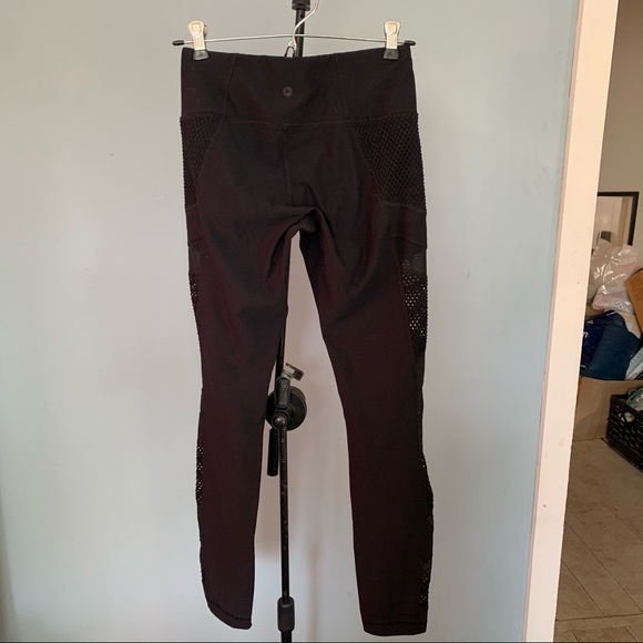 Mesh Leggings - Picture 5 of 6